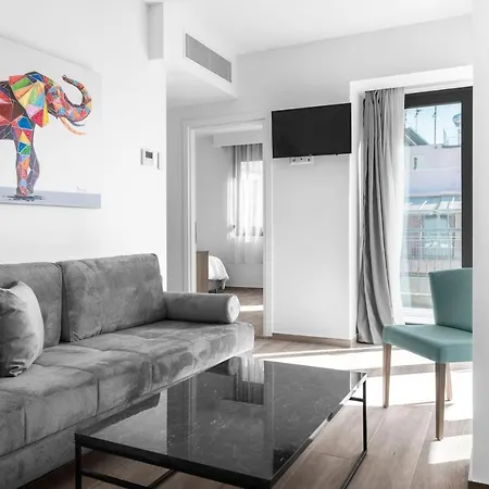 Penthouse Level 8, Nilie Hospitality Mgmt Szaloniki