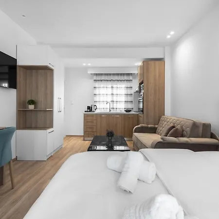 Penthouse Level 8, Nilie Hospitality Mgmt Apartman *