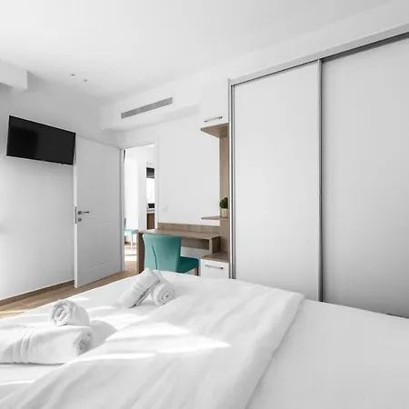 Penthouse Level 8, Nilie Hospitality Mgmt Szaloniki
