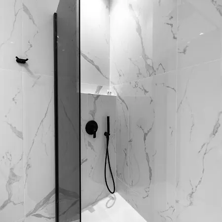 Penthouse Level 8, Nilie Hospitality Mgmt Szaloniki